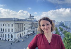 Portraitfoto von Mitarbeiterin A.Klaffehn